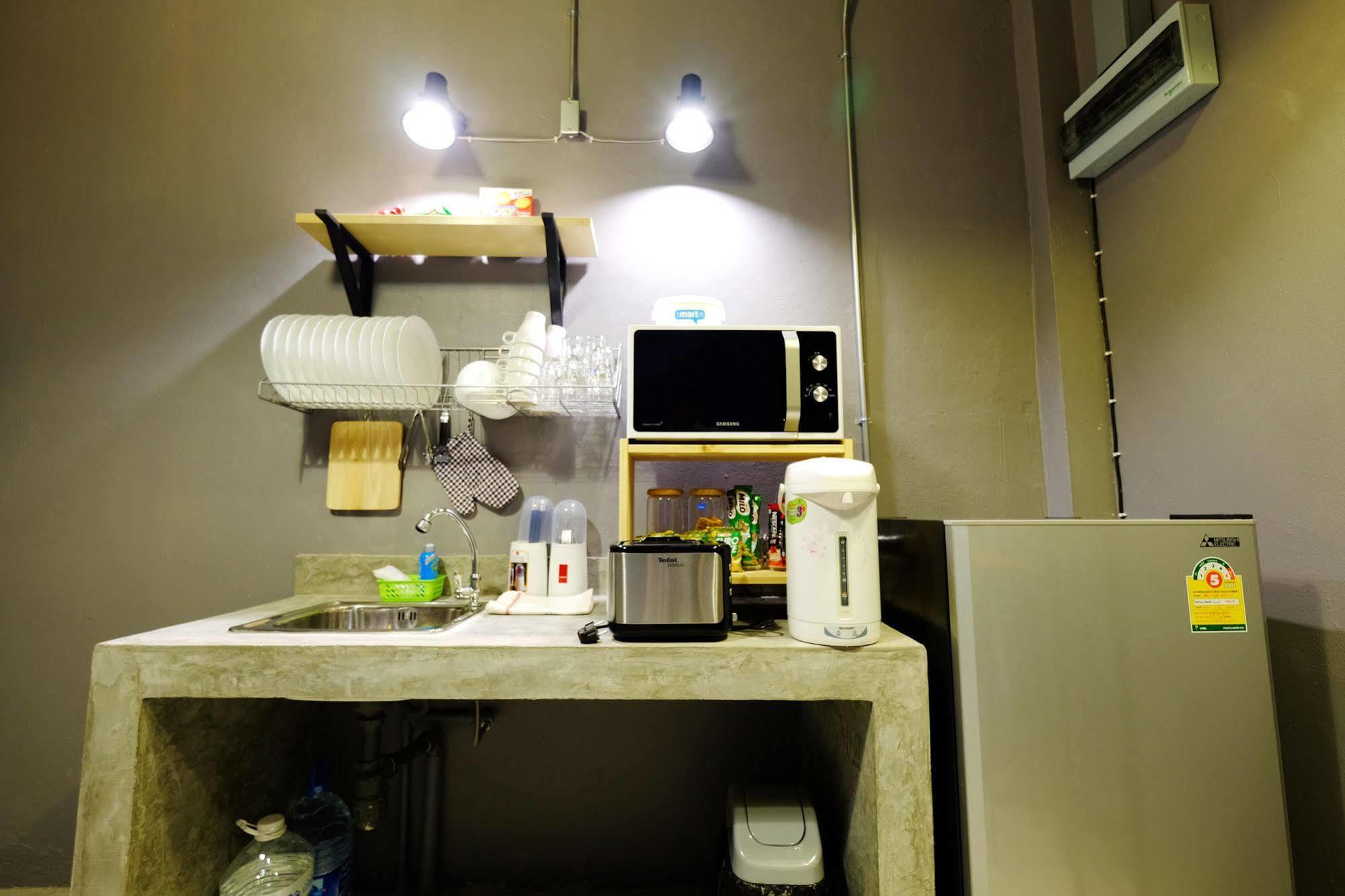 The Backpack Hostel Bangkok Dış mekan fotoğraf