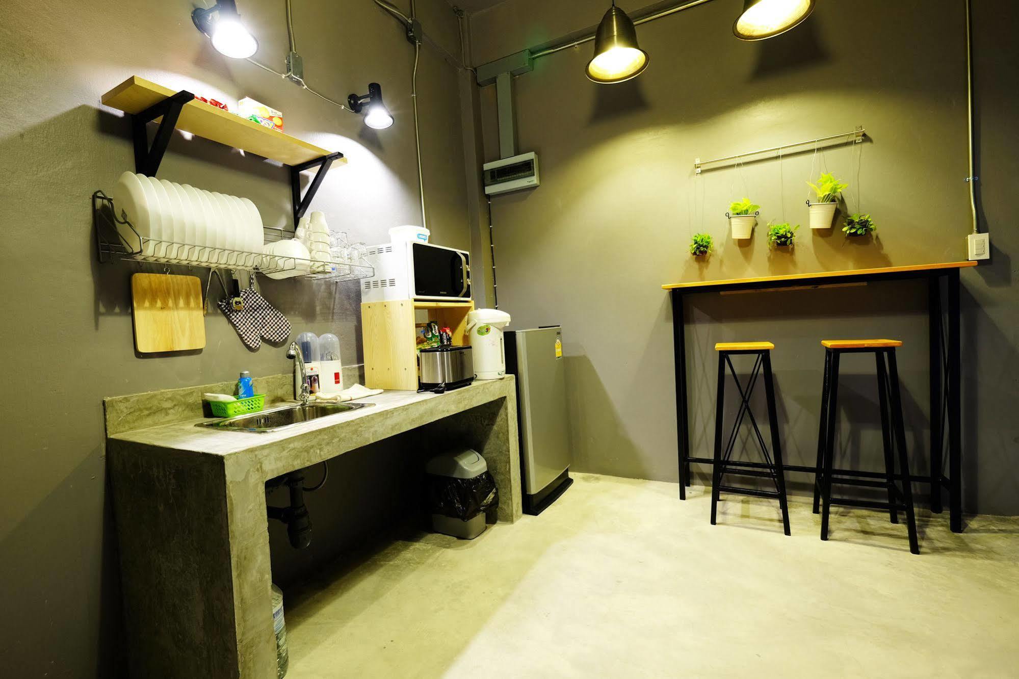 The Backpack Hostel Bangkok Dış mekan fotoğraf